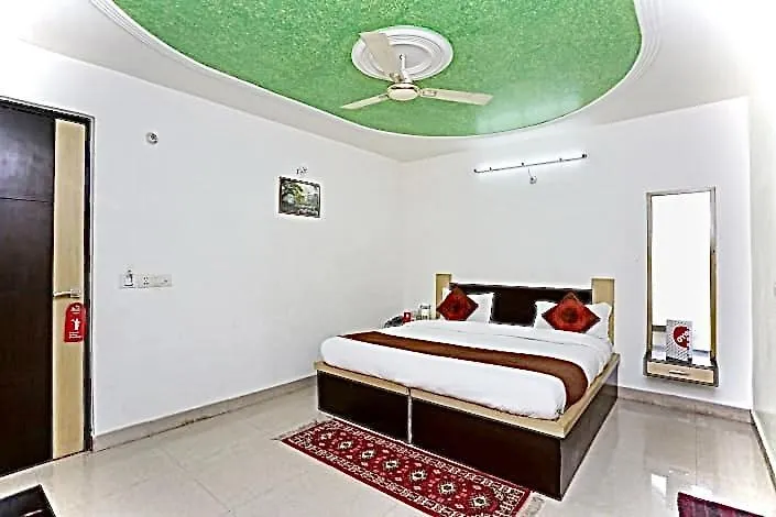 Hotel Blue Tree Family Rooms Agra  Agra (Uttar Pradesh)